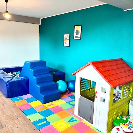 Agroturystyka Jodlowa - Rodzinne Apartamenty W Centrum Gor Swietokrzyskich - Sala Zabaw, Zwierzeta, Bilard Krajno-Zagorze 외부 사진