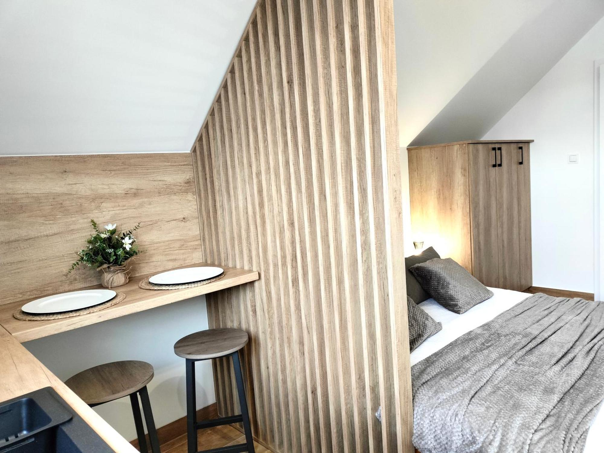 Agroturystyka Jodlowa - Rodzinne Apartamenty W Centrum Gor Swietokrzyskich - Sala Zabaw, Zwierzeta, Bilard Krajno-Zagorze 외부 사진